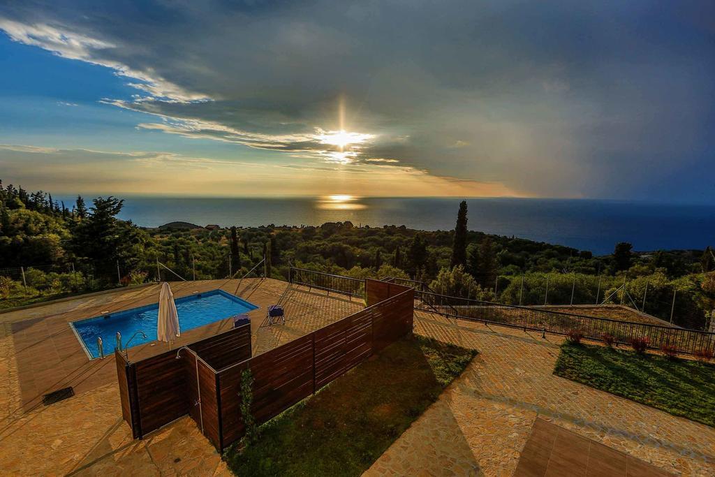 Villa Vera Áyios Nikítas Pokoj fotografie